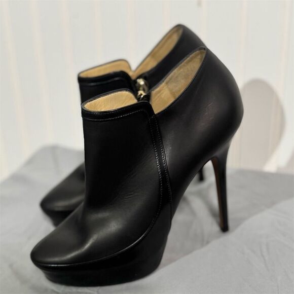 Jimmy Choo Black Leather Platform Ankle Booties Heels Size 39 EU / 8.5 US - Picture 1 of 10